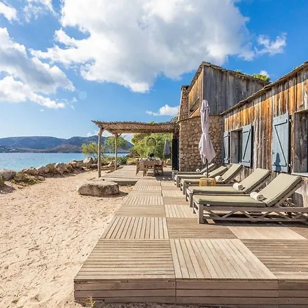 Cala Rossa Pieds Dans L'eau Porto-vecchio