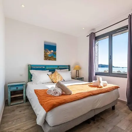 Cala Rossa Pieds Dans L'eau Porto-vecchio