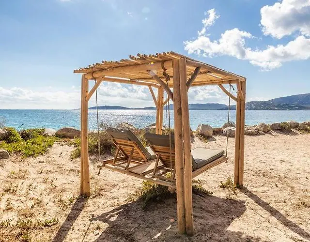 Villa Cala Rossa Pieds Dans L'eau Porto-vecchio Lecci