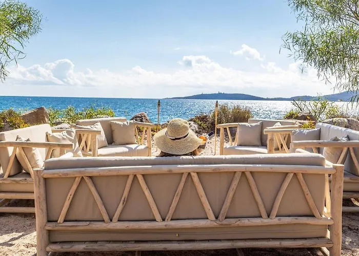 Cala Rossa Pieds Dans L'eau Porto-vecchio